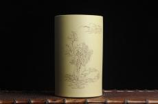 紫砂壶图片：美筒特惠 精品山水高帽笔筒三式 山高月小 水落石出 老师不打草稿直接空刻 一气呵成 - 紫砂壶之家