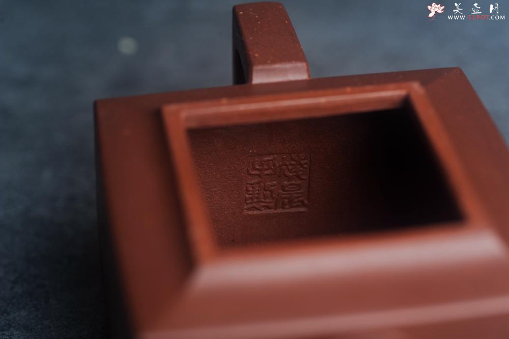 紫砂壶图片：全手工优质底槽清精致亚明四方壶 装饰清供图 特文气 - 紫砂壶之家紫砂壶网