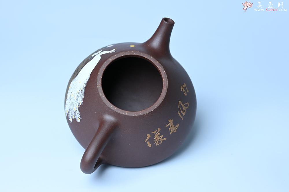 紫砂壶图片：实力派工艺师周斌全手工紫玉金砂子冶石瓢 刻绘孔雀 特文气 - 紫砂壶之家紫砂壶网