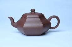 紫砂壶图片：美壶特惠 朱老师全手工六方君德壶 茶人醉爱 - 紫砂壶之家
