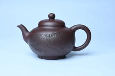 紫砂壶图片：油润黄龙山底槽青 全手工熹微壶 文气装饰 虎啸山林 期待与您结缘 - 紫砂壶之家