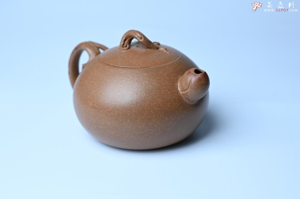 紫砂壶图片：美壶特惠 潜力股董静老师精品老段泥双色寿桃壶 茶人醉爱 - 紫砂壶之家紫砂壶网
