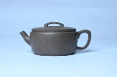 紫砂壶图片：美壶特惠 优质青灰段泥汉瓦壶 茶人醉爱 - 紫砂壶之家