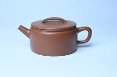 紫砂壶图片：美壶特惠紫砂壶手工手制降坡泥汉瓦壶 茶壶 茶具 单壶 - 紫砂壶之家