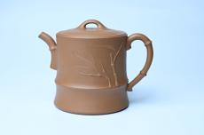 紫砂壶图片：美壶特惠 精工黄金段泥竹段 挺拔秀雅 茶人醉爱 - 紫砂壶之家